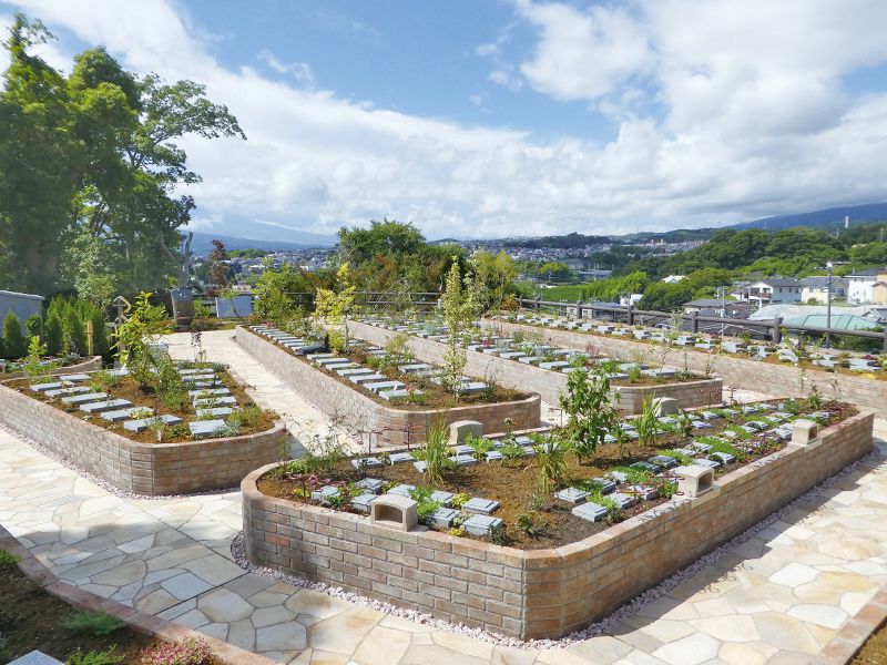 みしま望嶽の丘霊苑 結の杜