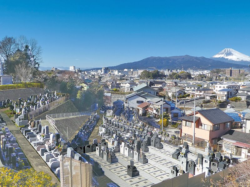 みしま望嶽の丘霊苑 結の杜