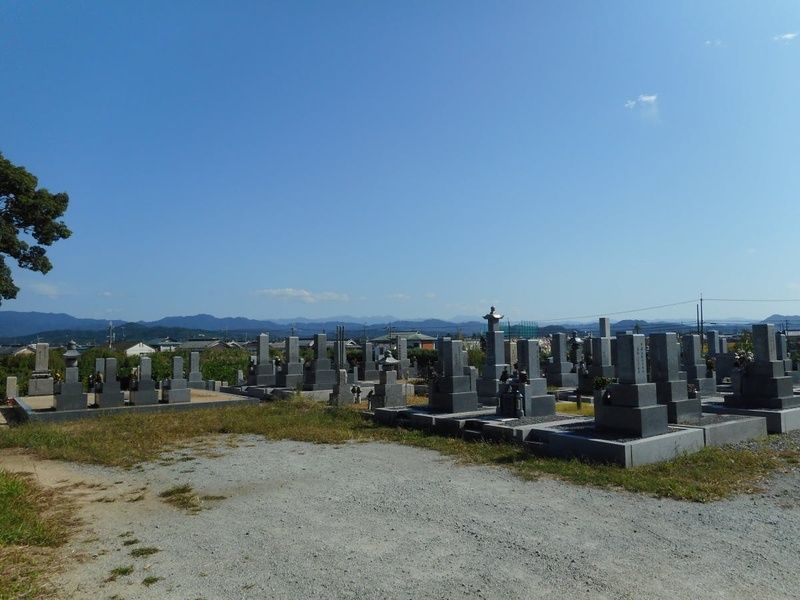 秋吉新墓地は、開放感あふれる環境が魅力です