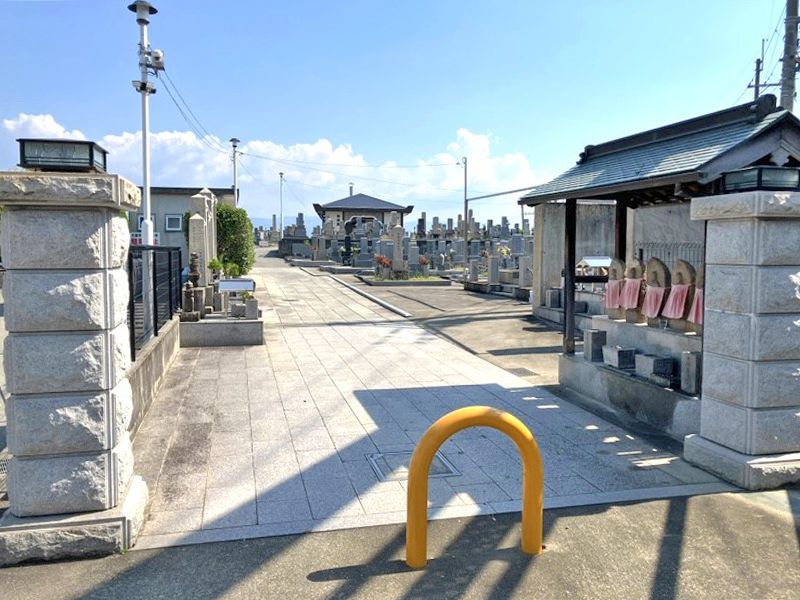 八田町営 八田霊園