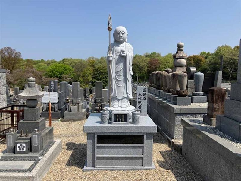 永代供養塔