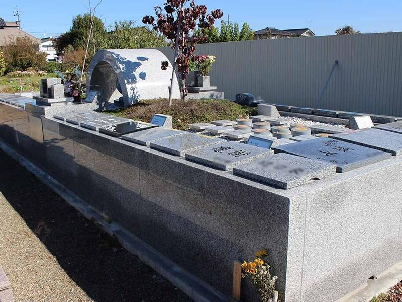 勝願寺墓苑