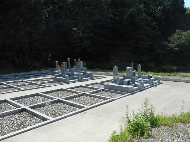 荘内神社神道霊園