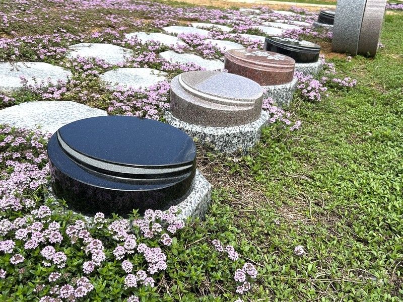 殯と癒やしの墓地公苑 夢点々