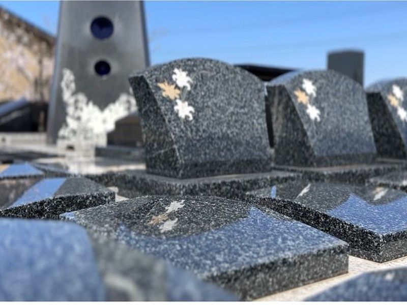 賢徳寺 なんと百合の花霊園