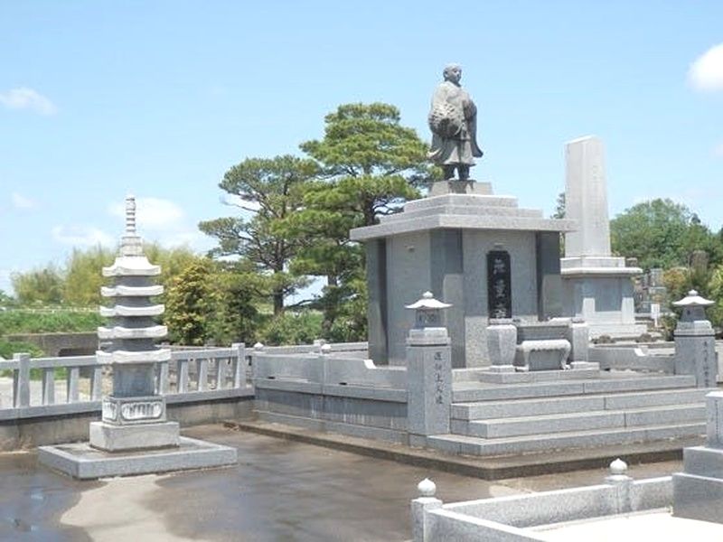 浄土真宗本願寺派 本光寺永代供養墓(無量壽)