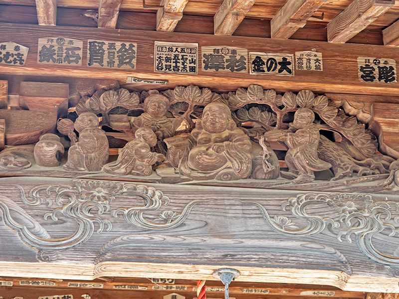 木彫りの欄間