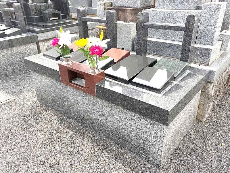 松平西福寺 庭園型墓石