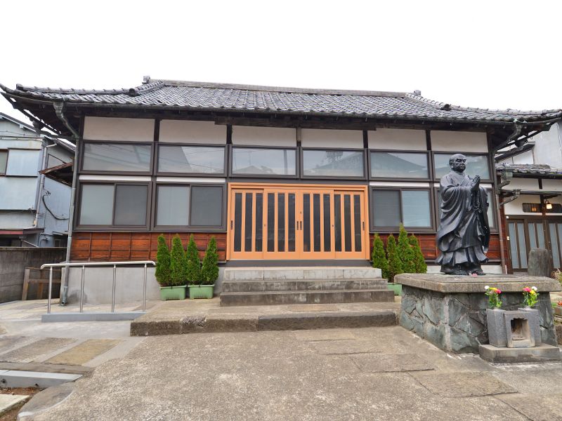 日宗寺樹木葬「新宿Alberi-アルベリ-」
