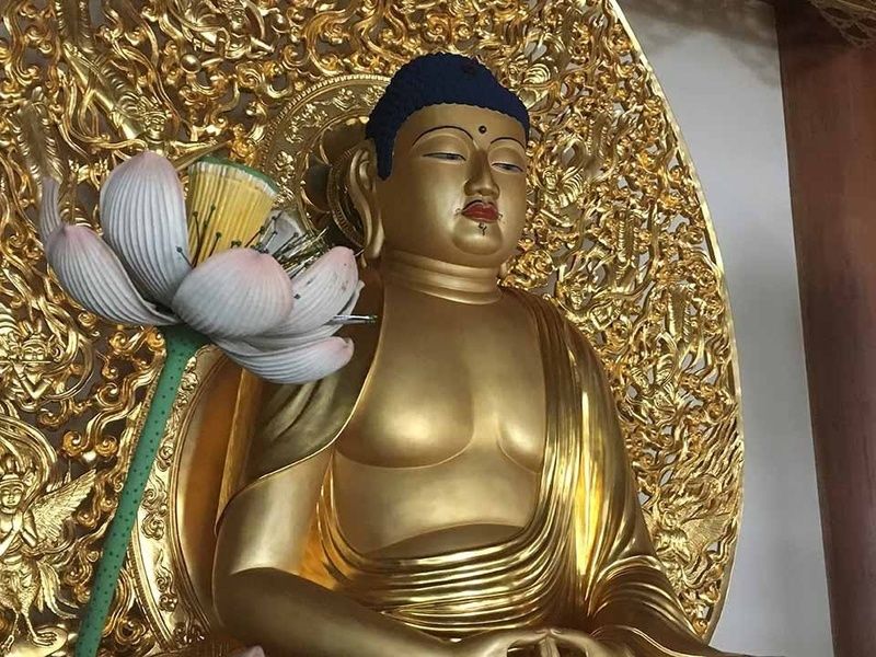 本尊「阿弥陀如来」