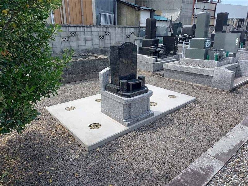 香積寺墓苑