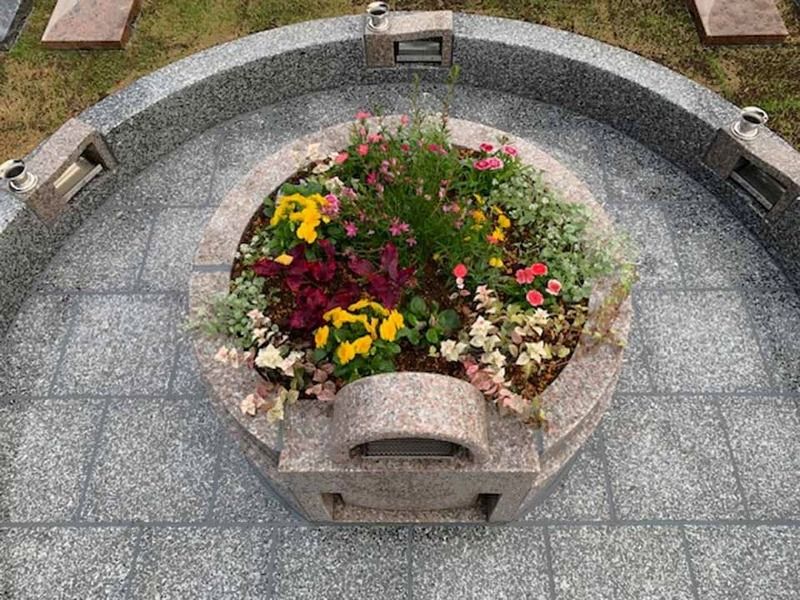 大平ぶどうの森 樹木葬墓地