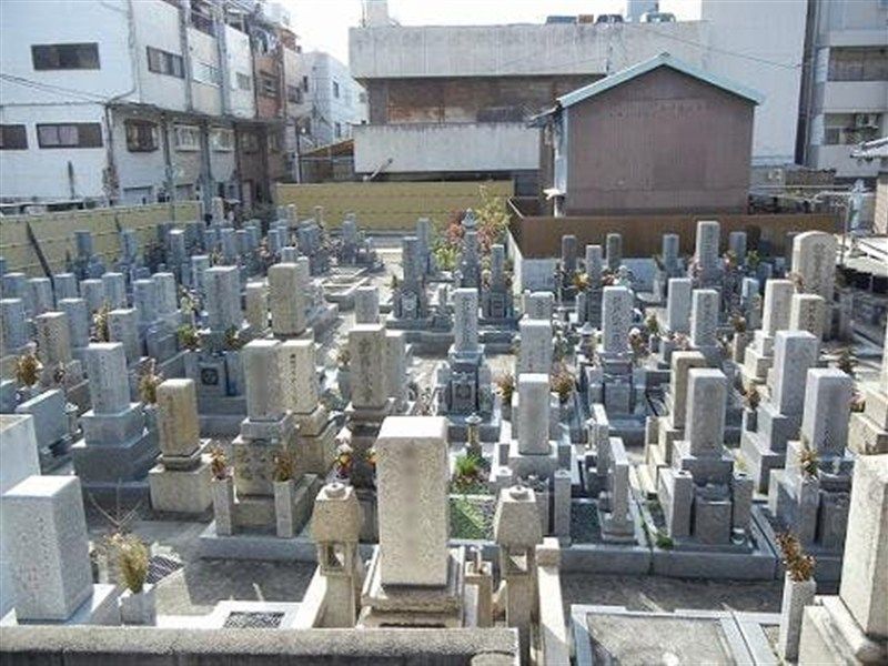 泰聖寺墓地