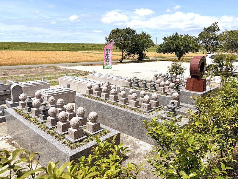 正願寺墓地
