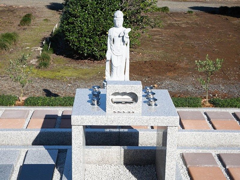 清原台東部ニュータウン霊園