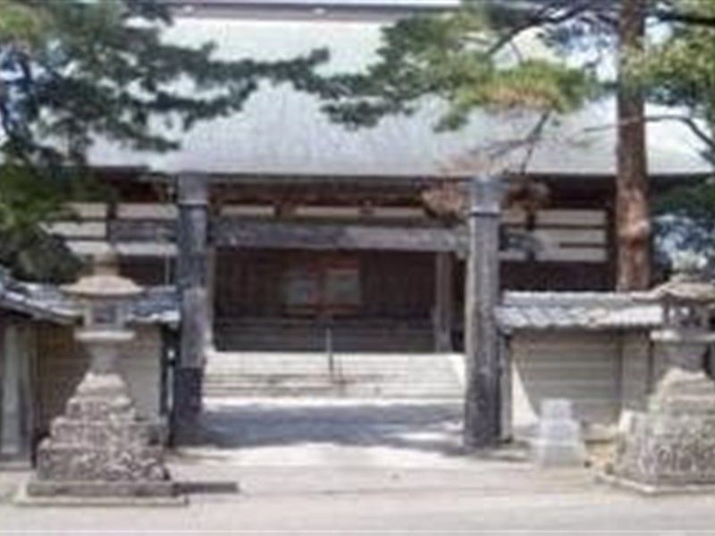 西方寺墓地