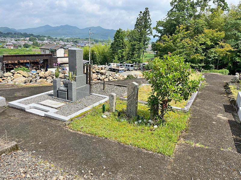 南條霊園