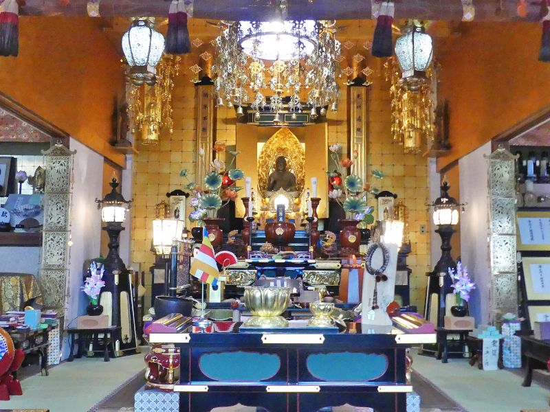 伝光院 本堂内
