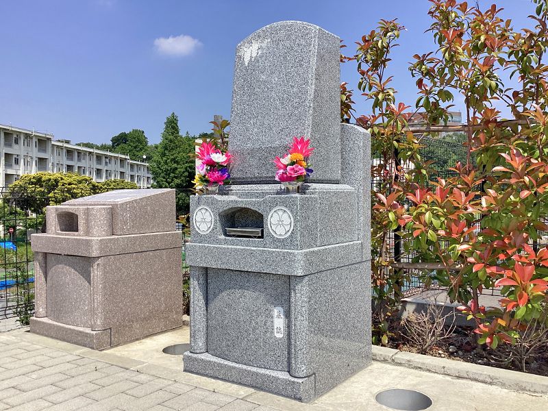 成城しだれ桜墓苑