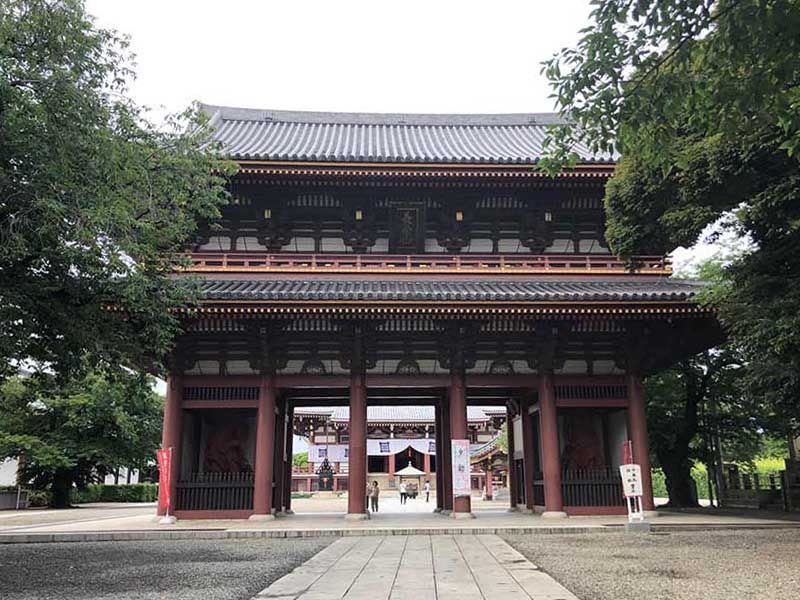 日蓮宗大本山 長栄山 池上本門寺　圧巻の仁王門