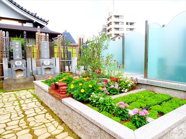 谷中フラワージュ