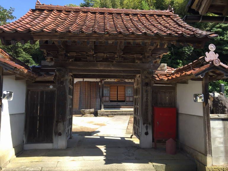 本立寺墓地