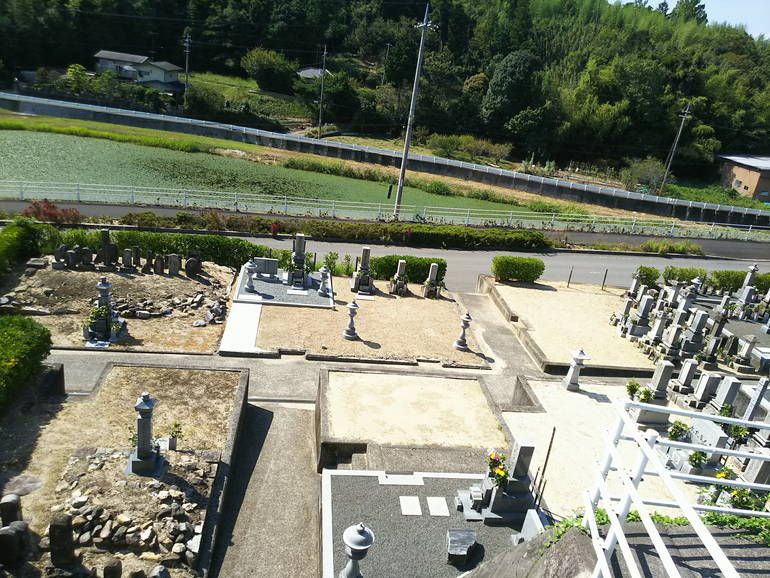 津山市営 志戸部墓地