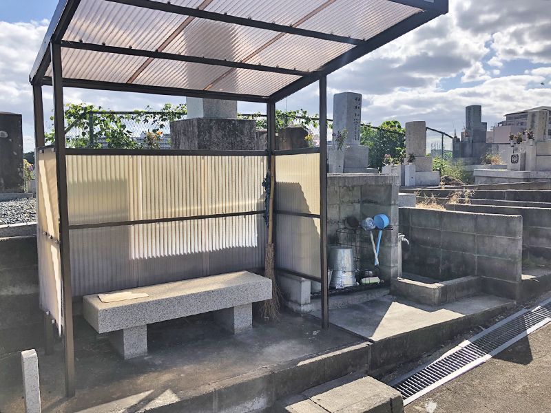 下穂積共同墓地