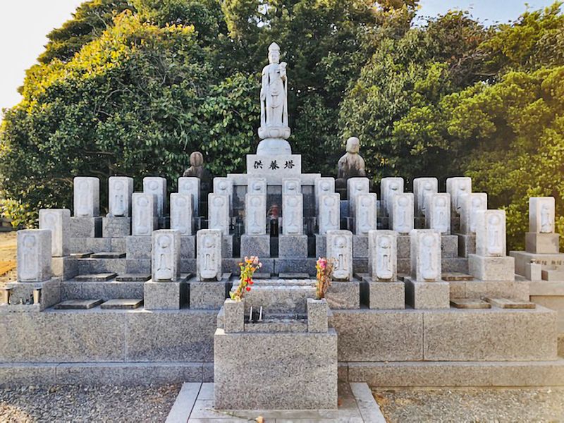 宝泉寺 のうこつぼ