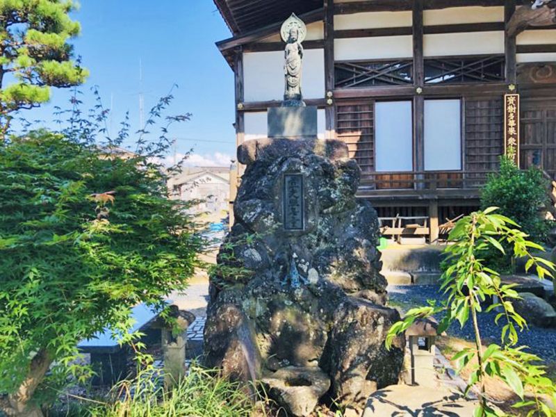 本福寺 のうこつぼ