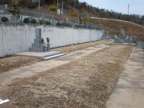 津高レイクサイド墓苑