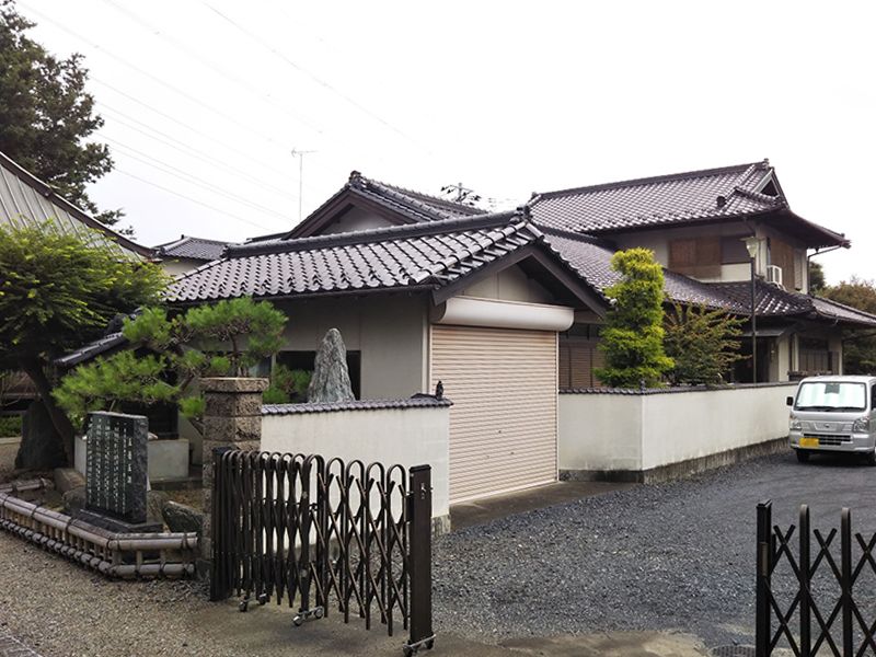 法音寺墓苑