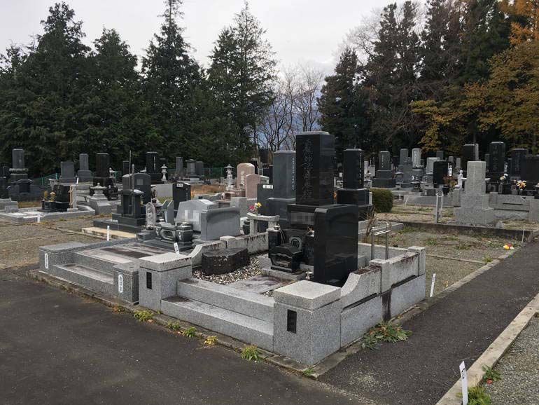 駒ヶ根市営 射山原墓地