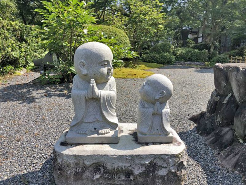 法泉寺 のうこつぼ