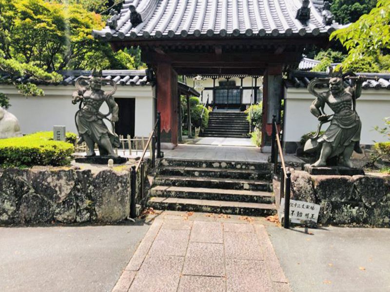法泉寺 のうこつぼ