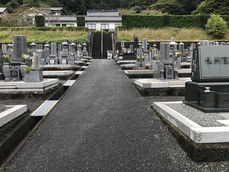 東窟寺霊園
