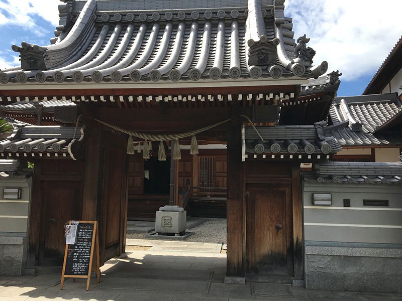 本昌寺墓地
