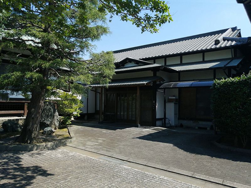 妙隆寺墓苑