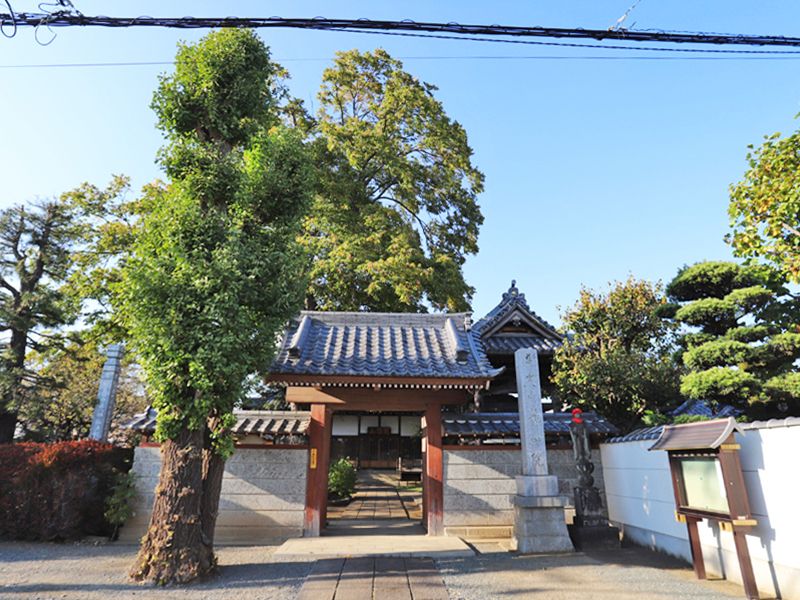龍山院墓苑