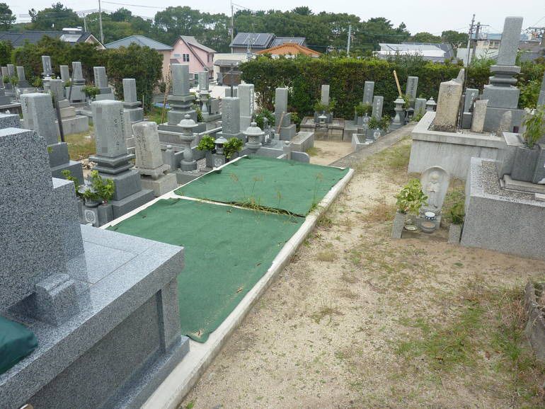 松山市営 垣生墓地