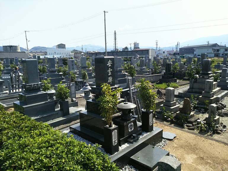 四国中央市営 新浜墓地