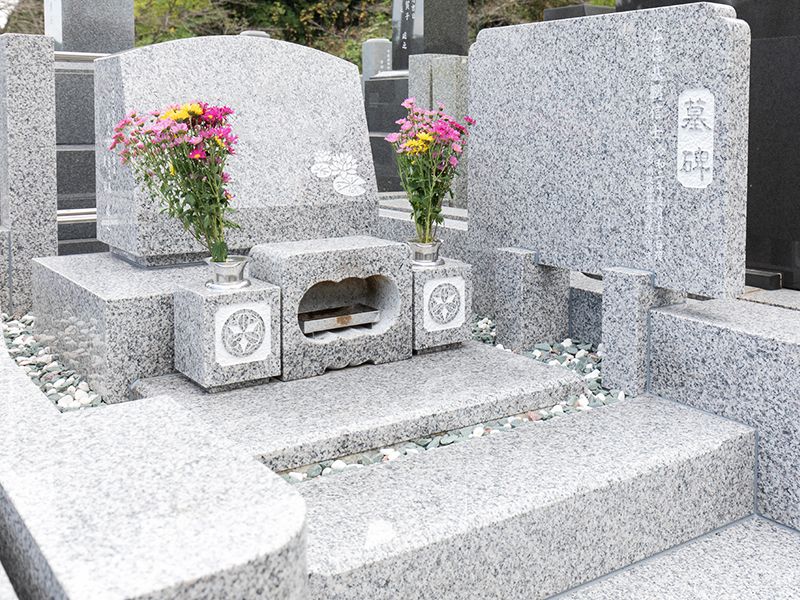 多摩聖地霊園