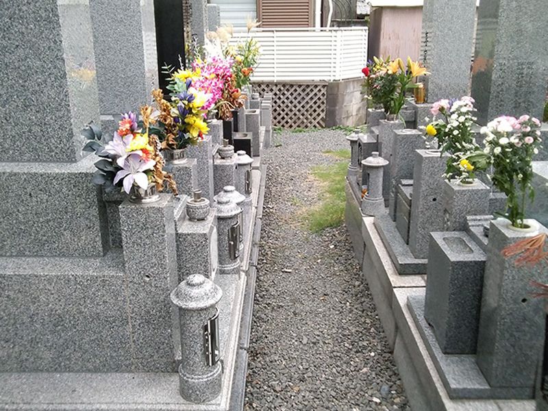 圓成寺墓地