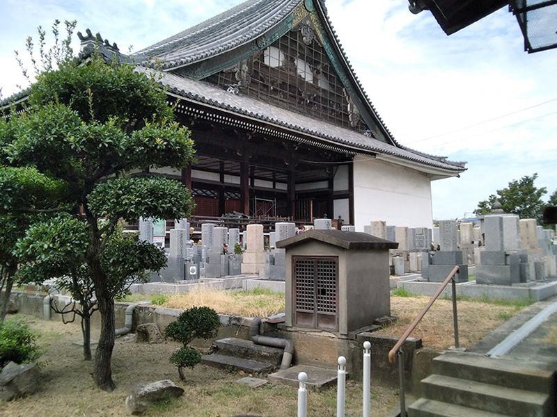 本照寺墓地