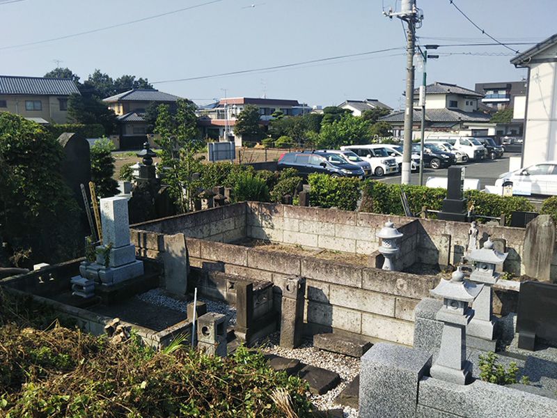 伊勢崎宗高町墓地