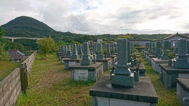 大田市営 久根ケ曽根墓地