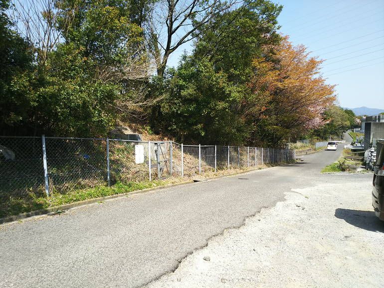 四国中央市営 横地山墓園