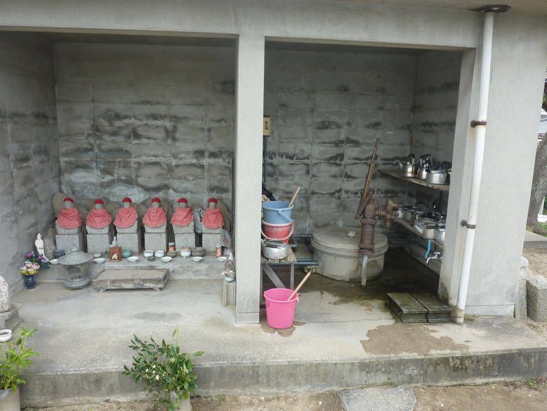 松山市営 垣生墓地