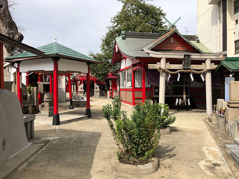 桑津墓地