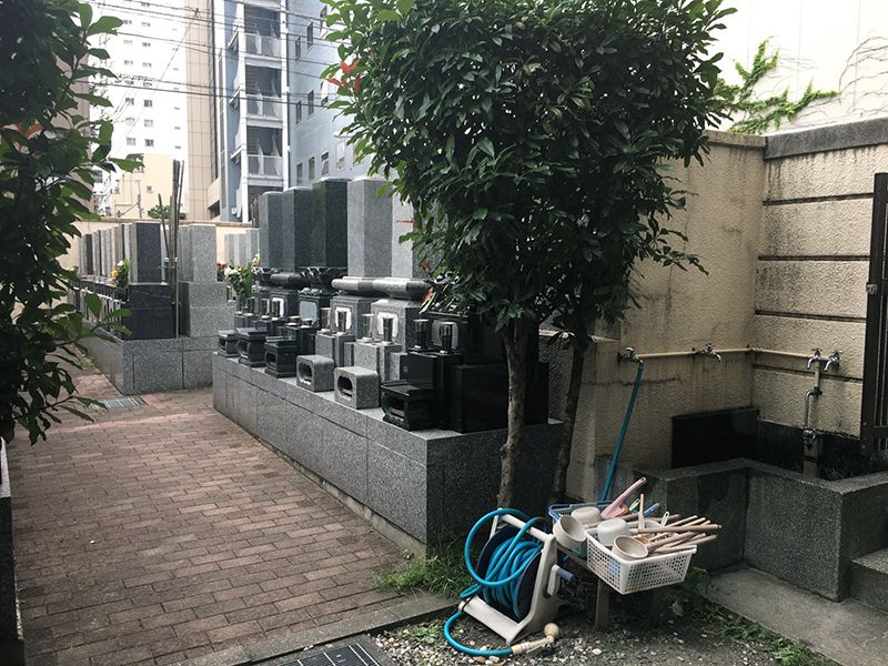東上野霊苑